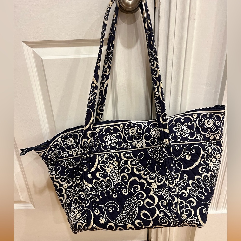 Vera Bradley overnight bag